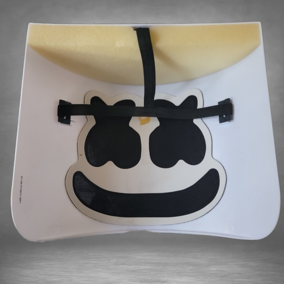 Marshmellow Mask( As is) - Picture 3 of 5